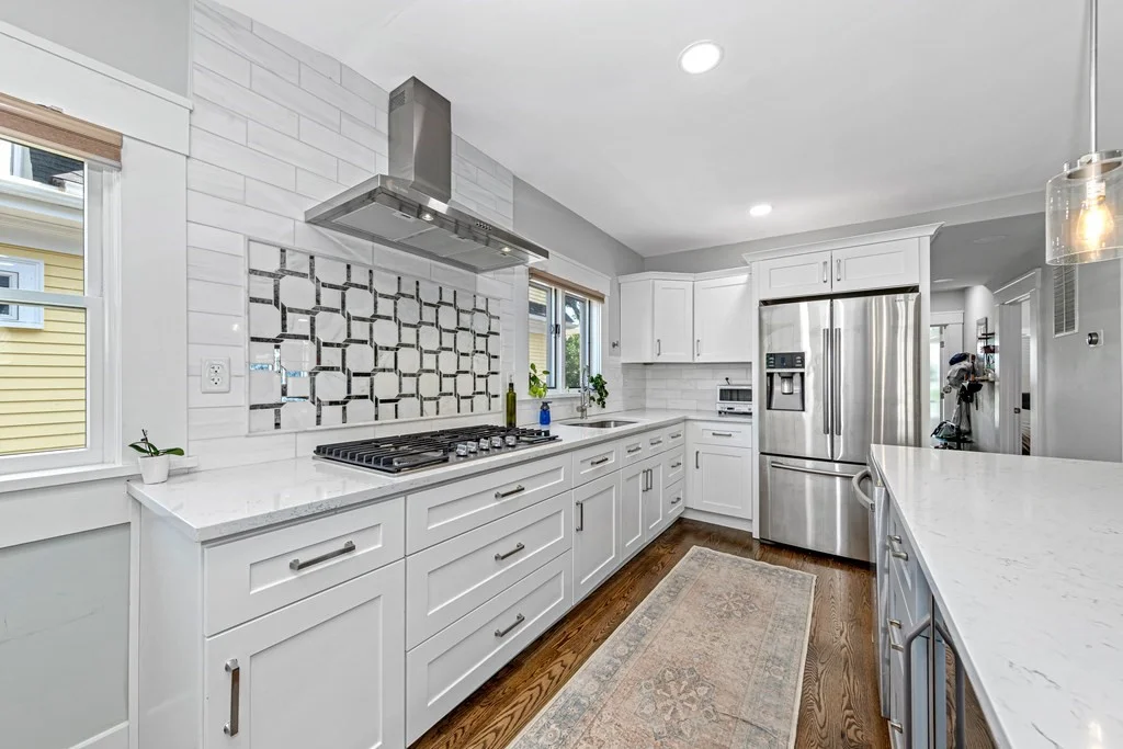 3 bed, 3 bath apartment for rent at 10 Grant St Unit 2, Winter Hill — photo 18 of 39