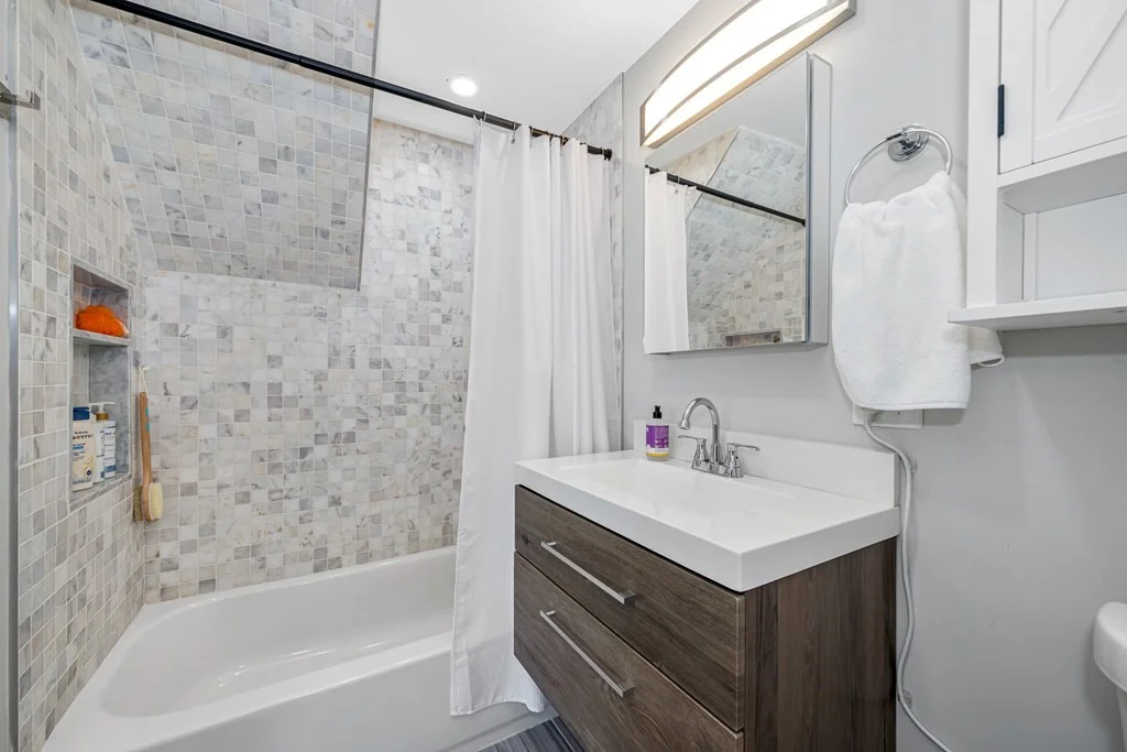 3 bed, 3 bath apartment for rent at 10 Grant St Unit 2, Winter Hill — photo 35 of 39