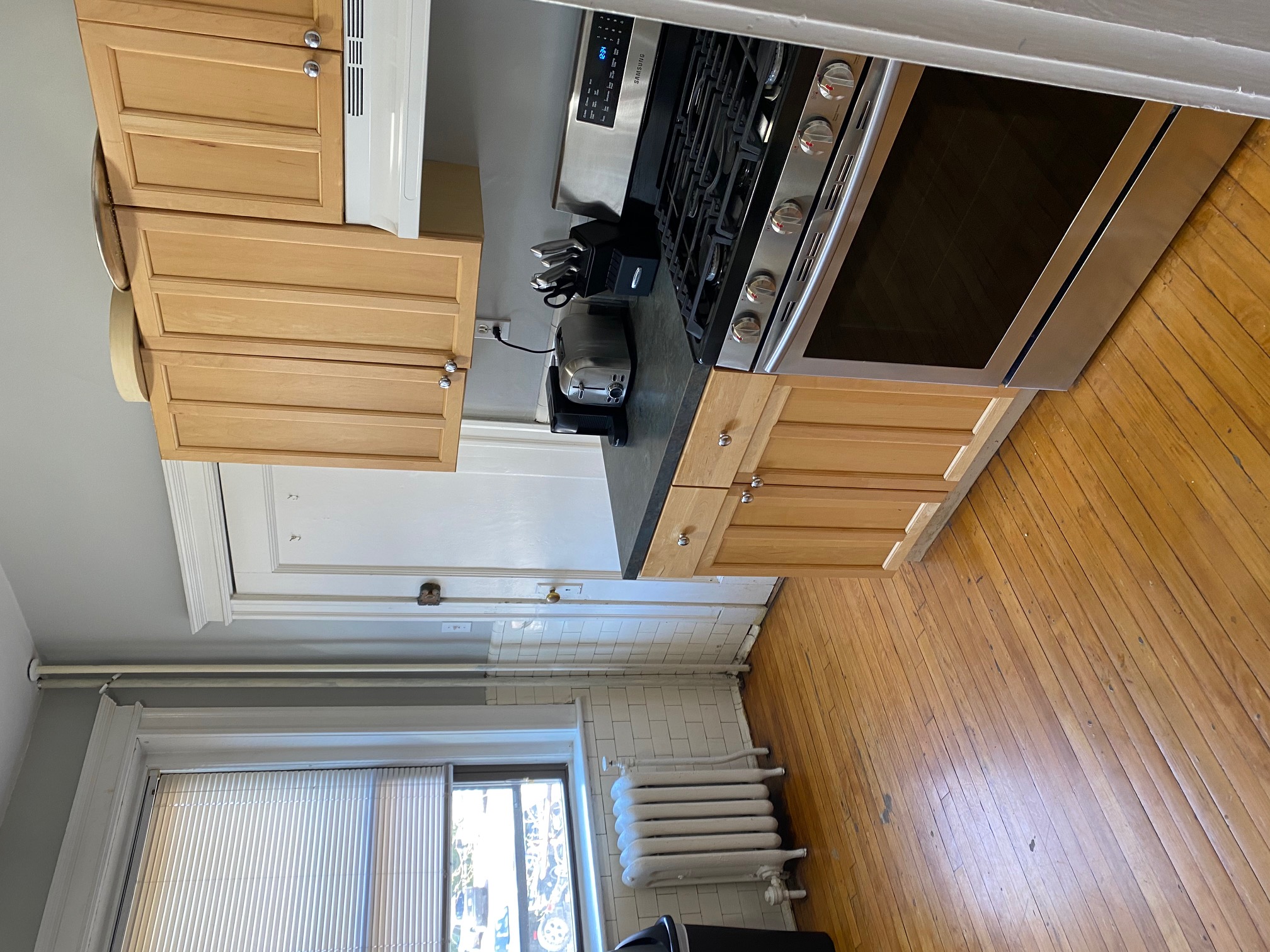 4 bed, 1 bath apartment for rent at 10 Greenway Ct Unit 4, Coolidge Corner — photo 11 of 22