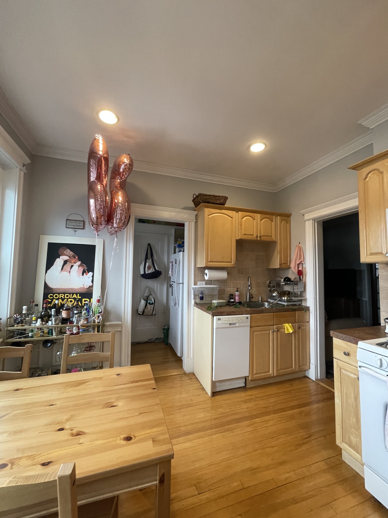 4 bed, 1 bath apartment for rent at 10 Greenway Ct Unit 5, Coolidge Corner — photo 12 of 26