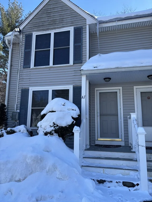 2 bed, 1 bath apartment for rent at 10 Groton Rd Unit A1, Westford — photo 1 of 11