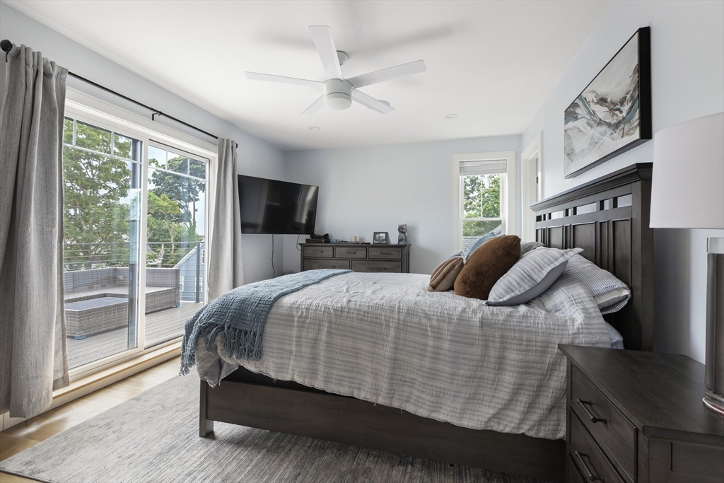 3 bed, 3 bath apartment for rent at 10 Hallet Unit 2, Dorchester — photo 18 of 35