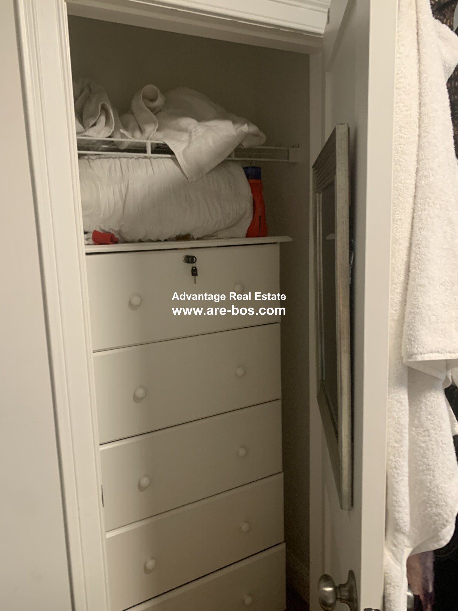 3 bed, 2 bath apartment for rent at 10 Harding St Unit 1T, Wellington-Harrington — photo 5 of 11