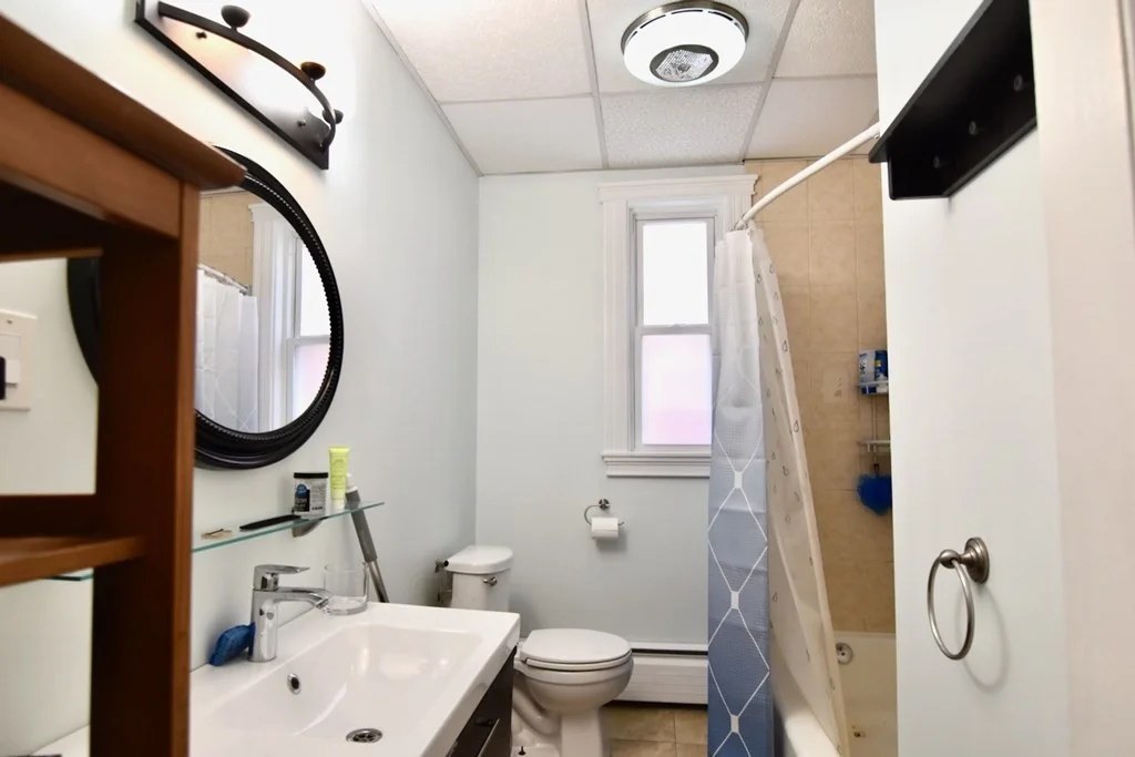 3 bed, 1 bath apartment for rent at 10 Hartland St Unit 1, Dorchester — photo 15 of 23