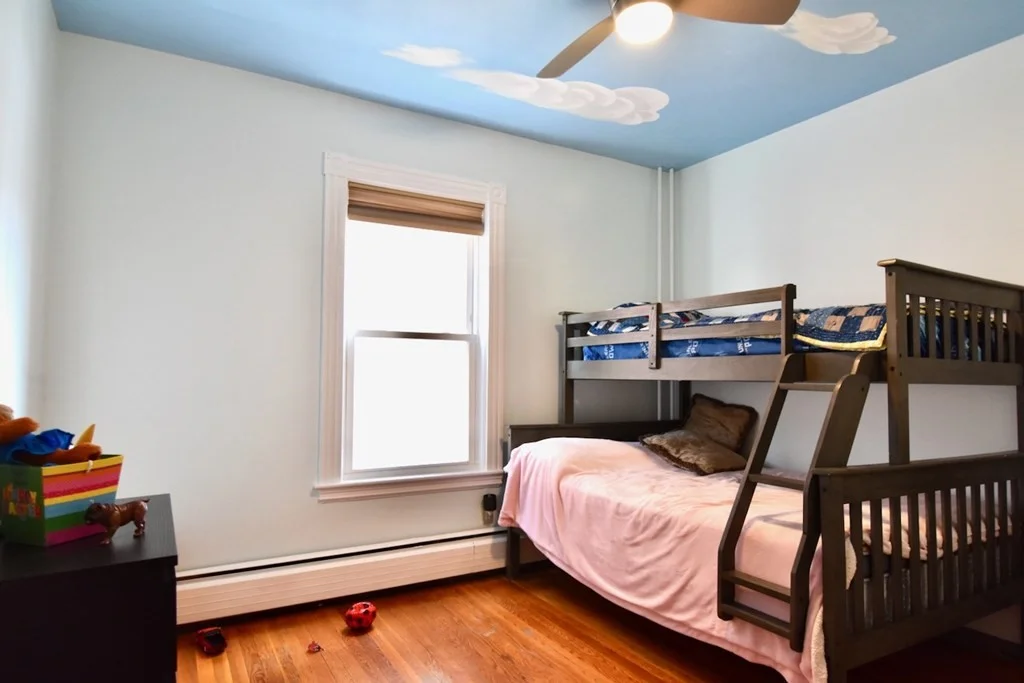 3 bed, 1 bath apartment for rent at 10 Hartland St Unit 1, Dorchester — photo 11 of 23