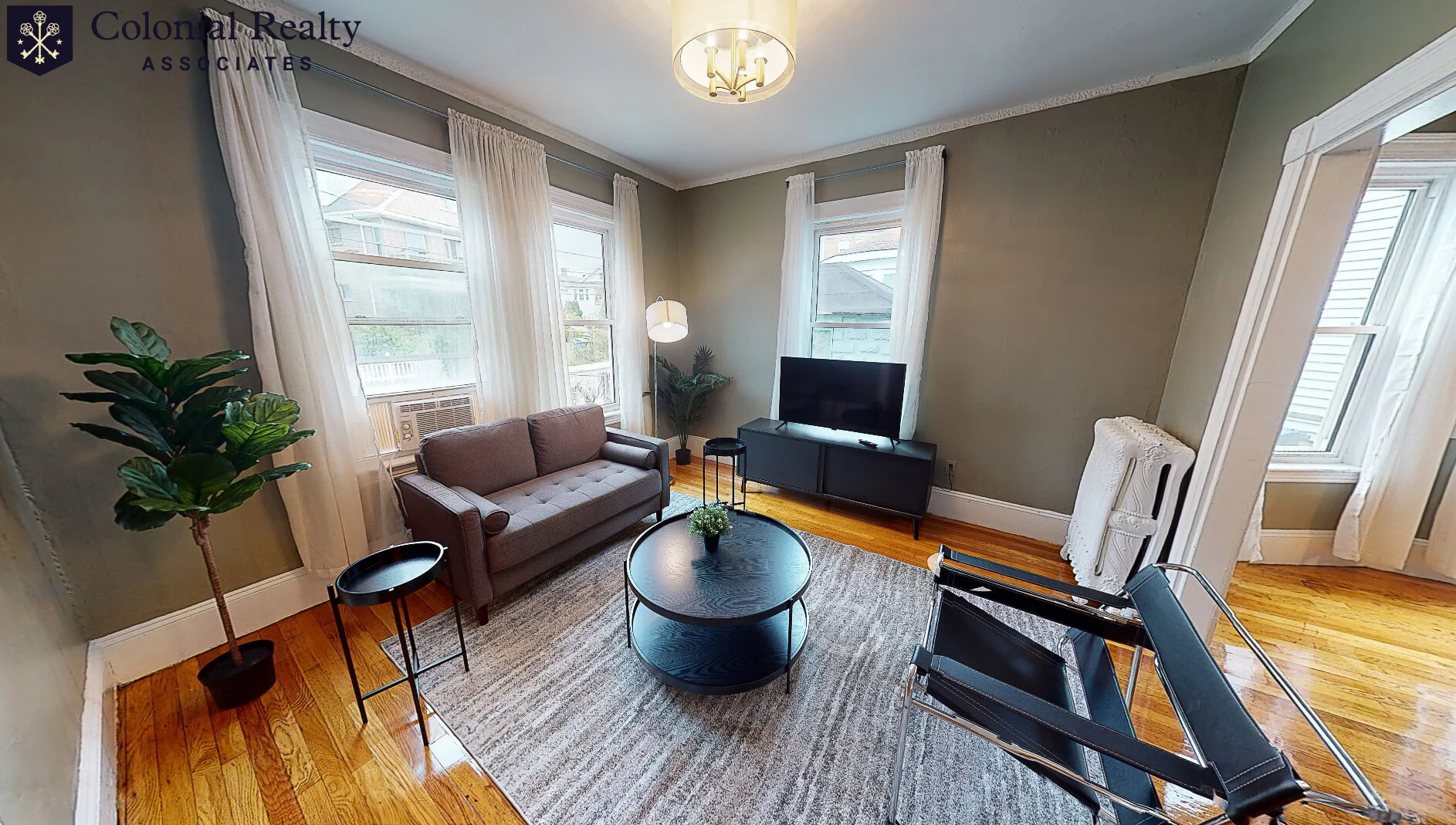 6 bed, 2 bath apartment for rent at 10 Haskell St Unit 2, Lower Allston — photo 7 of 54