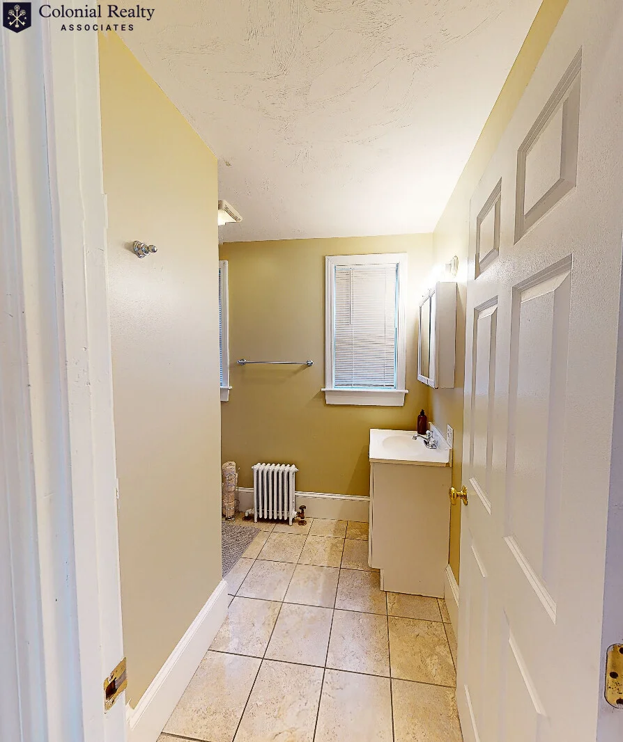 6 bed, 2 bath apartment for rent at 10 Haskell St Unit 2, Lower Allston — photo 11 of 54