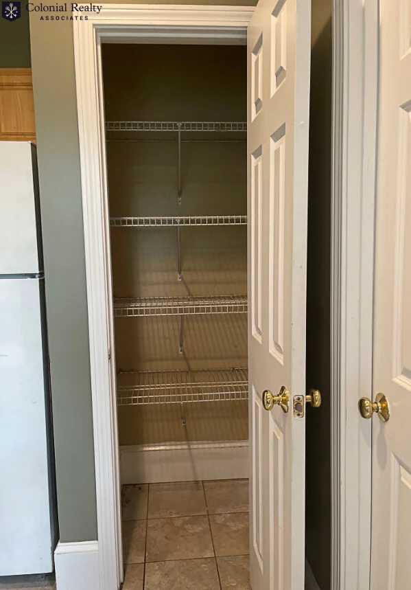 6 bed, 2 bath apartment for rent at 10 Haskell St Unit 2, Lower Allston — photo 15 of 54