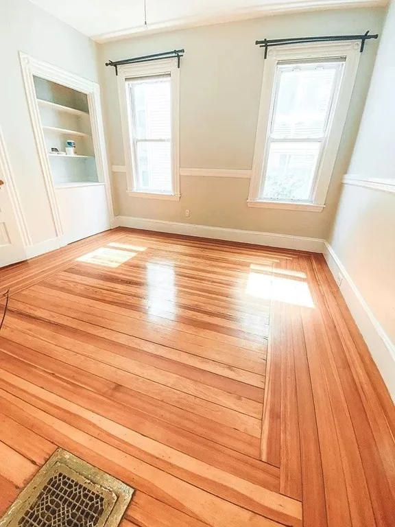 3 bed, 1 bath apartment for rent at 10 Hatch St Unit 1, South Boston — photo 13 of 18