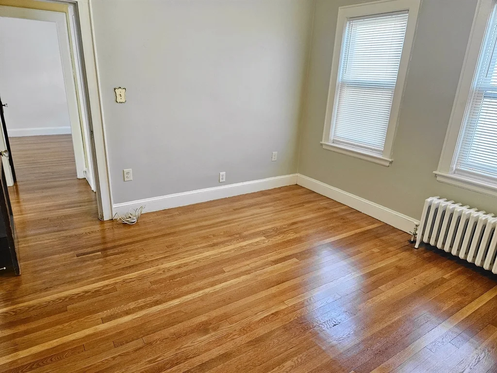2 bed, 1 bath apartment for rent at 10 Hatherly Rd Unit 1, Brighton — photo 9 of 14