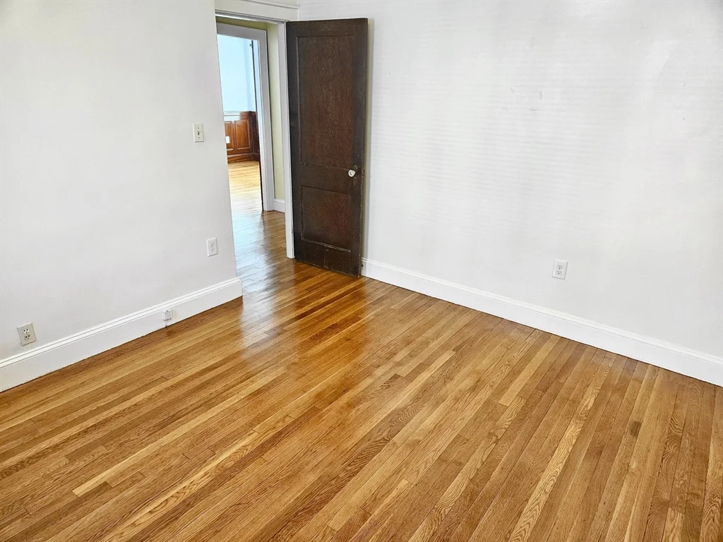 2 bed, 1 bath apartment for rent at 10 Hatherly Rd Unit 1, Brighton — photo 11 of 14