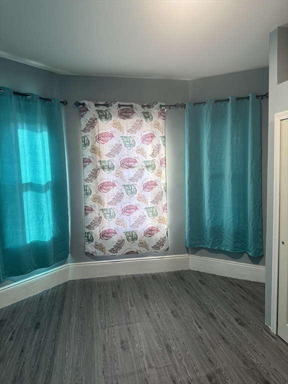 4 bed, 1 bath apartment for rent at 10 Helen St Unit 2, Dorchester — photo 2 of 9