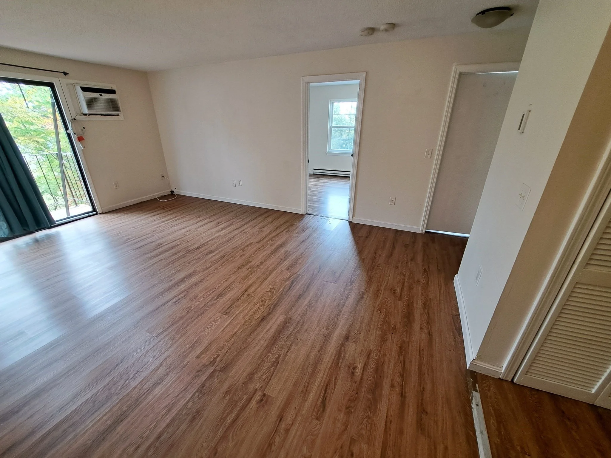 2 bed, 1 bath apartment for rent at 10 Hemans St Unit 23, Worcester — photo 9 of 13