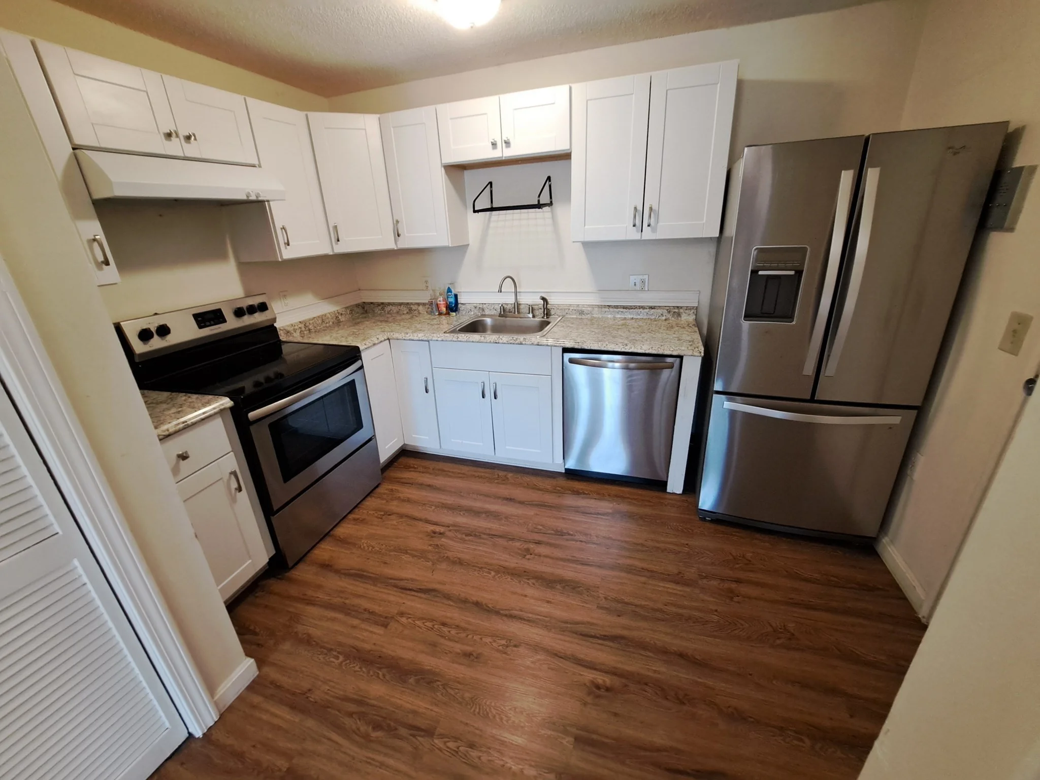 2 bed, 1 bath apartment for rent at 10 Hemans St Unit 23, Worcester — photo 2 of 13