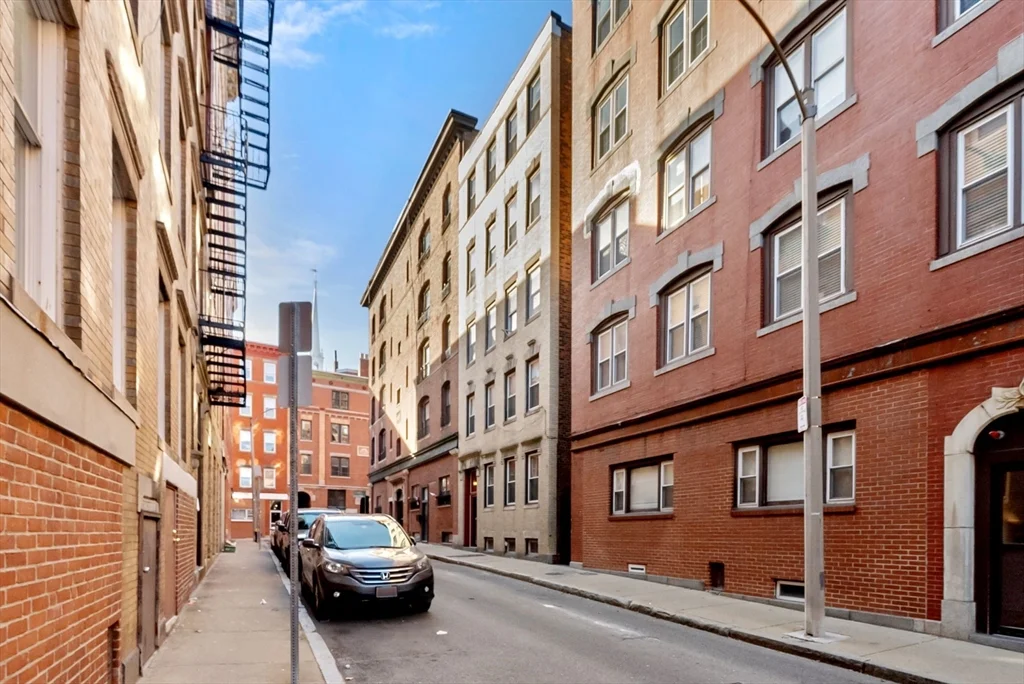 1 bed, 1 bath apartment for rent at 10 Henchman St Unit 2R, North End — photo 14 of 14