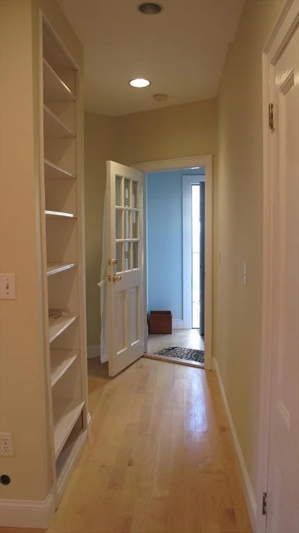 1 bed, 1 bath apartment for rent at 10 Hingham St Unit 1, Riverside — photo 5 of 8