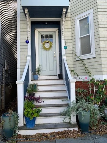 1 bed, 1 bath apartment for rent at 10 Hingham St Unit 1, Riverside — photo 6 of 8