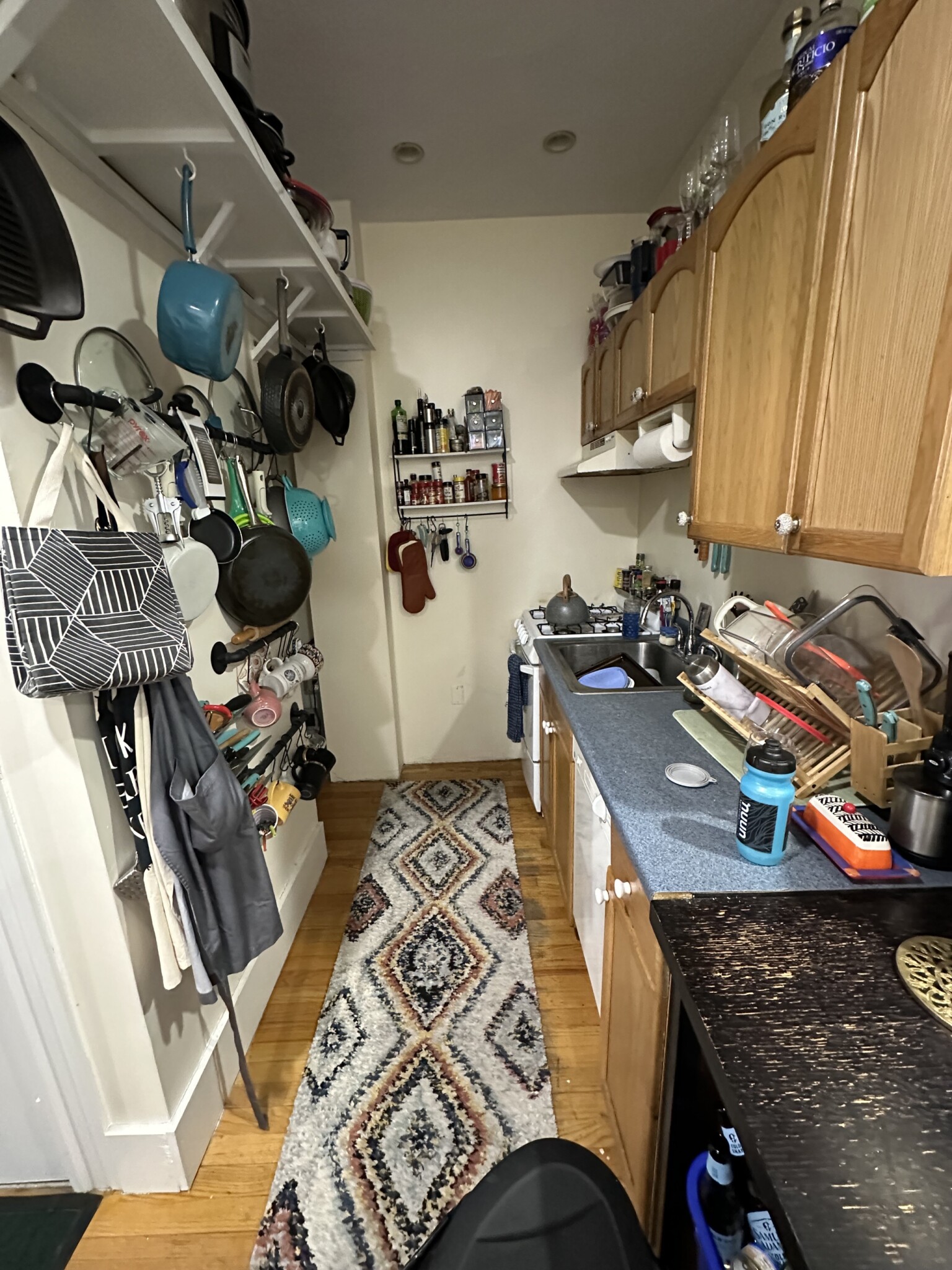 2 bed, 2 bath apartment for rent at 10 Homer Sq Unit 1, Prospect Hill — photo 4 of 21