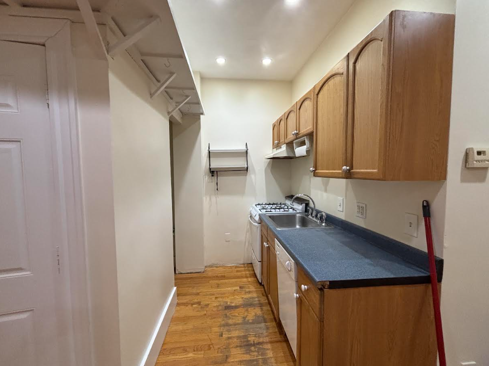 2 bed, 2 bath apartment for rent at 10 Homer Sq Unit 1, Prospect Hill — photo 3 of 21