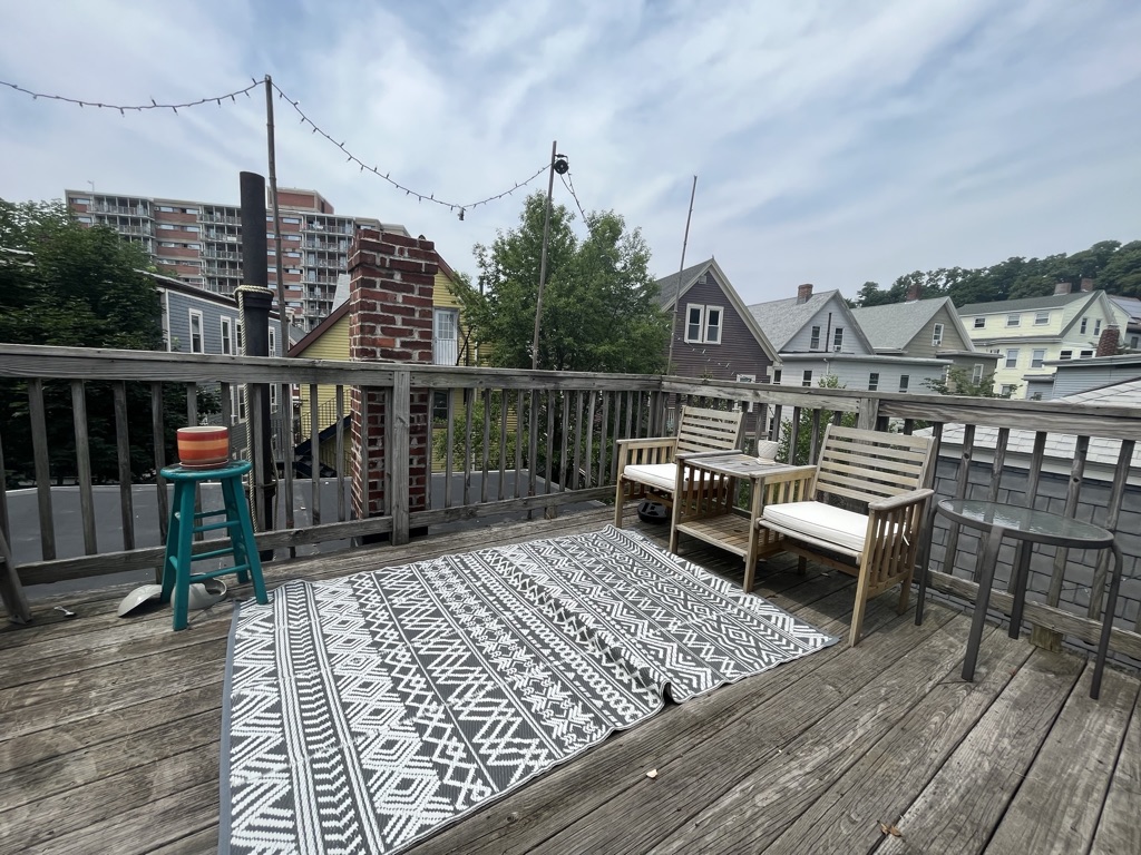 3.5 bed, 1.5 bath apartment for rent at 10 Homer Sq Unit 2, Prospect Hill — photo 4 of 36