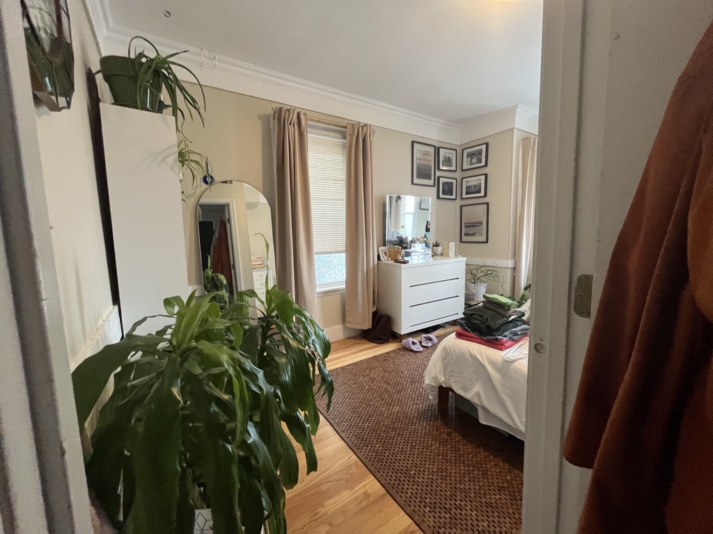 3.5 bed, 1.5 bath apartment for rent at 10 Homer Sq Unit 2, Prospect Hill — photo 32 of 36