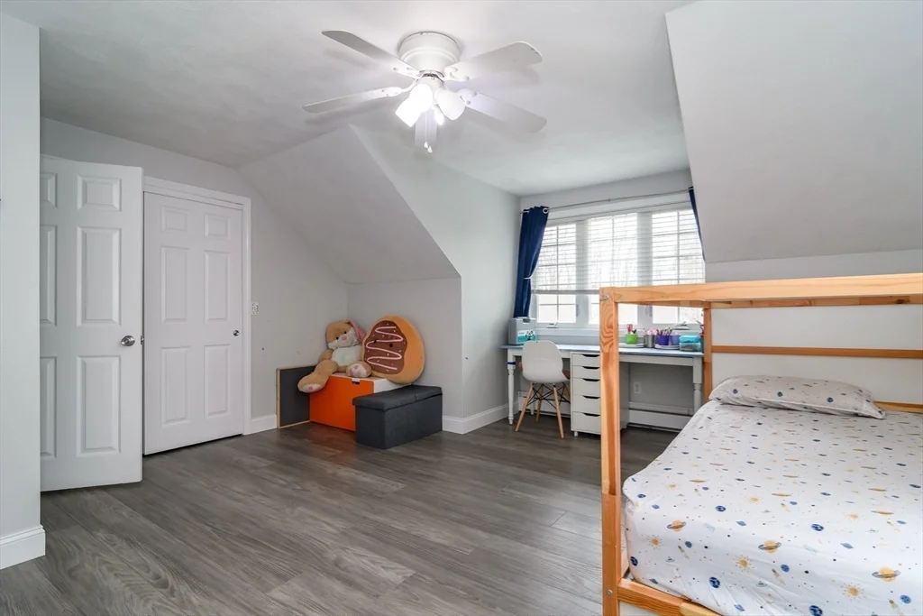 3 bed, 2 bath apartment for rent at 10 Homeward Ln Unit 10, Natick — photo 17 of 21