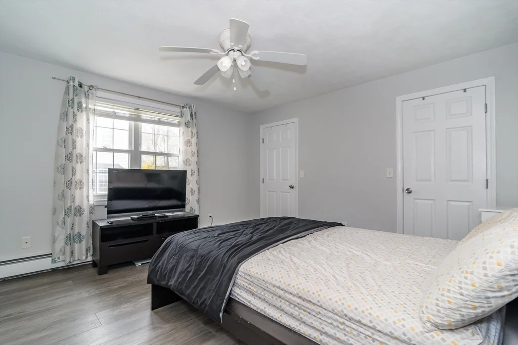 3 bed, 2 bath apartment for rent at 10 Homeward Ln Unit 10, Natick — photo 14 of 21