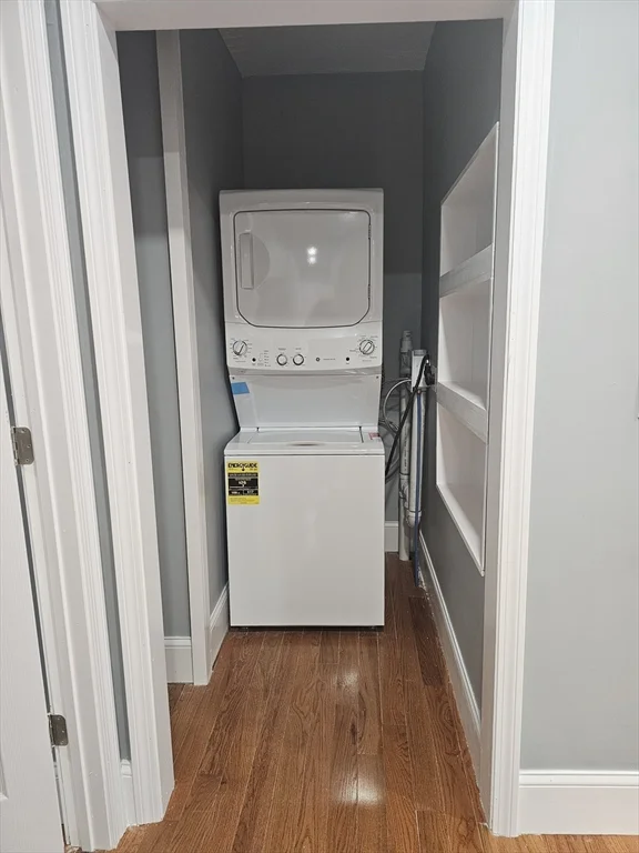 3 bed, 1 bath apartment for rent at 10 Hosmer St Unit 1, Mattapan — photo 6 of 19
