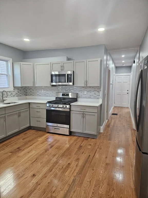 3 bed, 1 bath apartment for rent at 10 Hosmer St Unit 1, Mattapan — photo 1 of 19