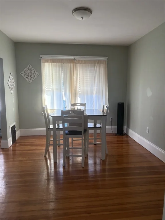 2 bed, 1 bath apartment for rent at 10 Houghton St Unit 3, Dorchester — photo 7 of 18