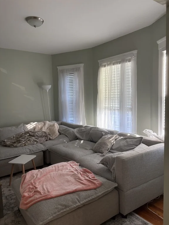 2 bed, 1 bath apartment for rent at 10 Houghton St Unit 3, Dorchester — photo 10 of 18