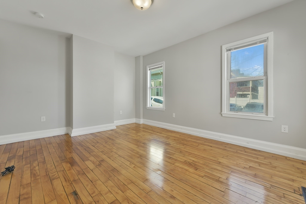2 bed, 1 bath apartment for rent at 10 Howell Ct Unit 1, Chelsea — photo 11 of 12