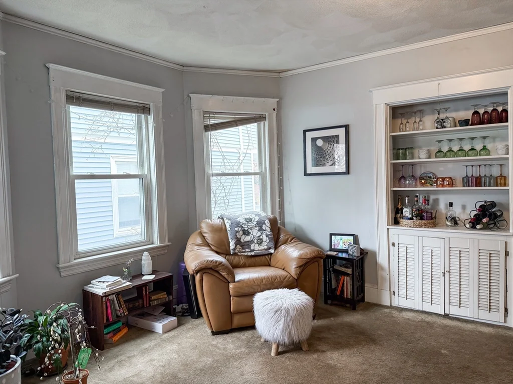 2 bed, 1 bath apartment for rent at 10 Hunnewell Ave Unit 10, Brighton — photo 8 of 23