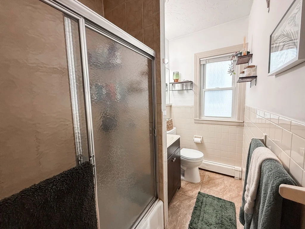 2 bed, 1 bath apartment for rent at 10 Hunnewell Ave Unit 10, Brighton — photo 18 of 23