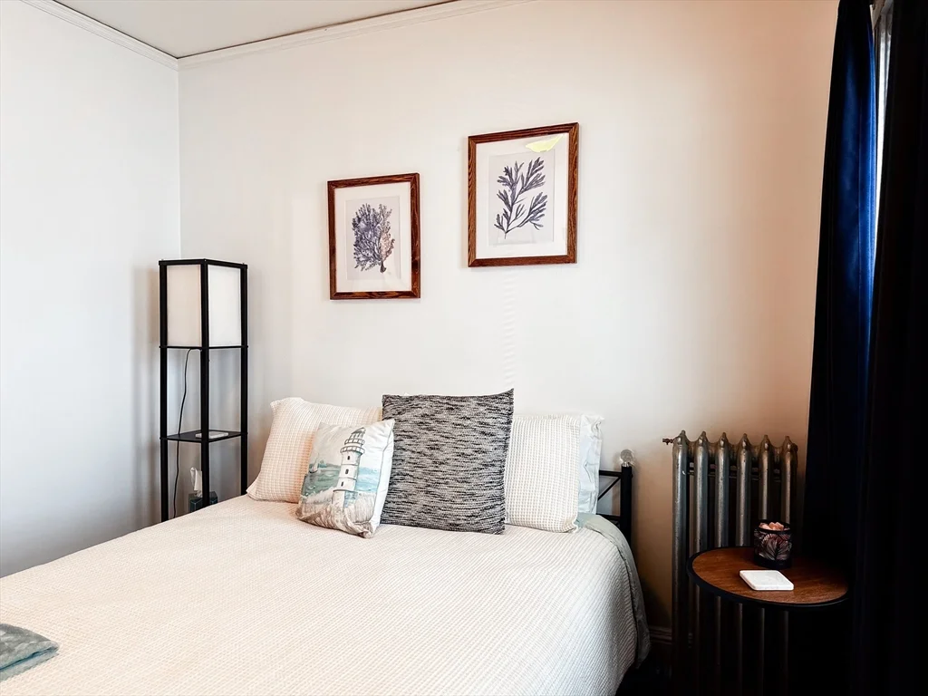 2 bed, 1 bath apartment for rent at 10 Hunnewell Ave Unit 10, Brighton — photo 15 of 23