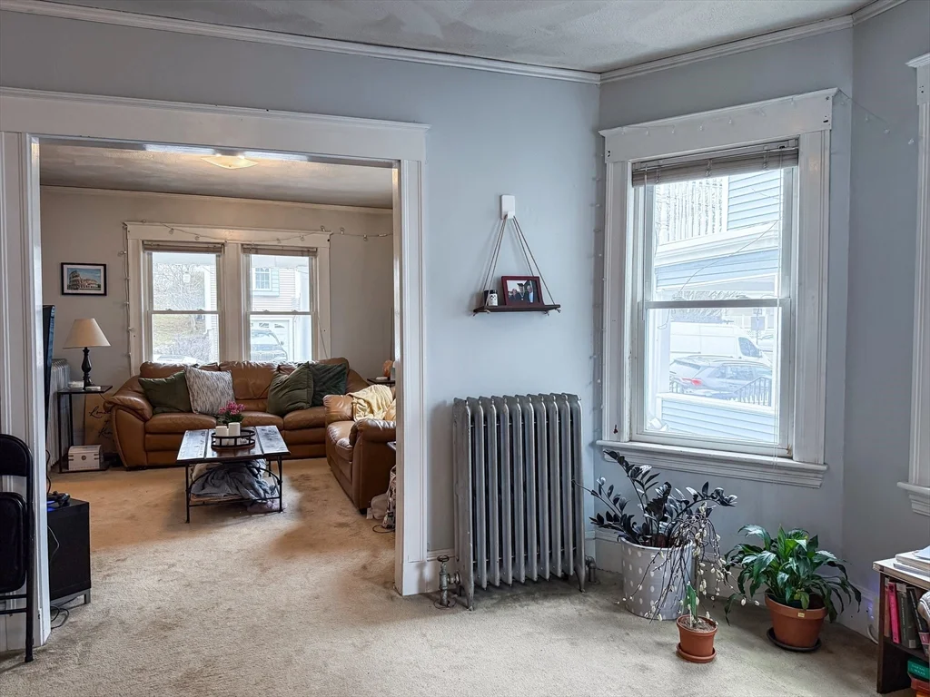 2 bed, 1 bath apartment for rent at 10 Hunnewell Ave Unit 10, Brighton — photo 9 of 23