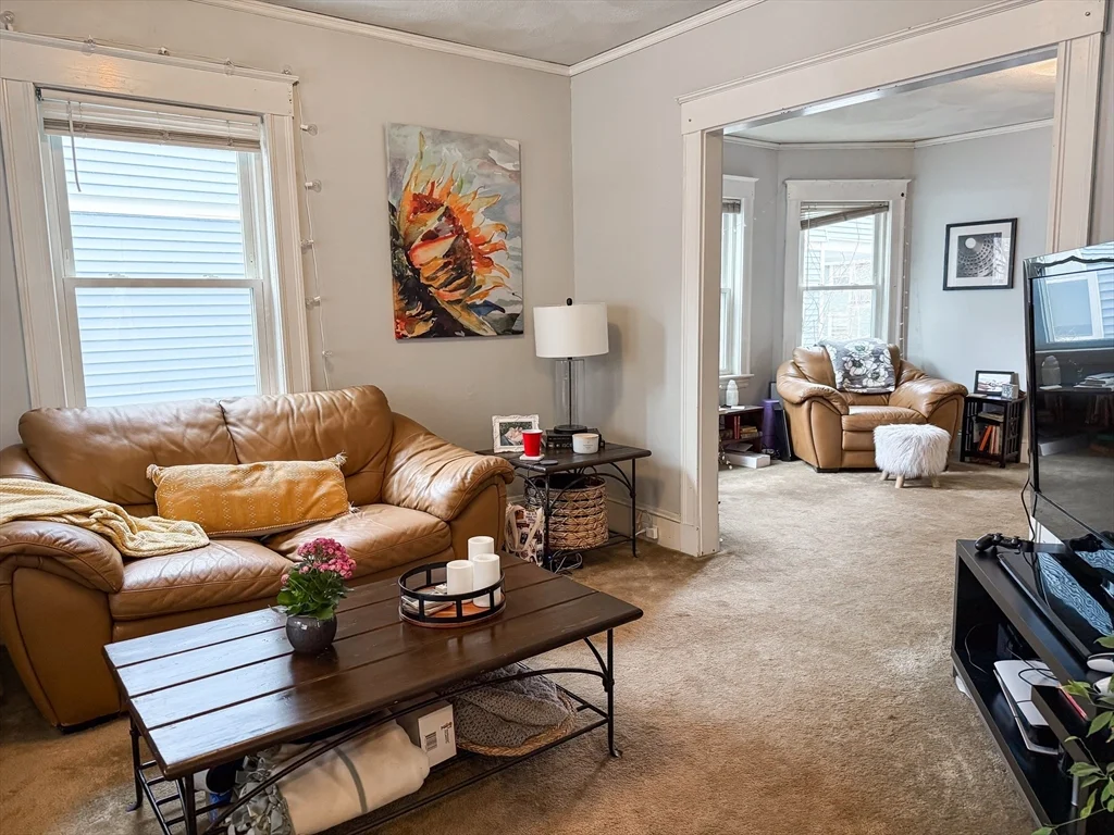 2 bed, 1 bath apartment for rent at 10 Hunnewell Ave Unit 10, Brighton — photo 10 of 23