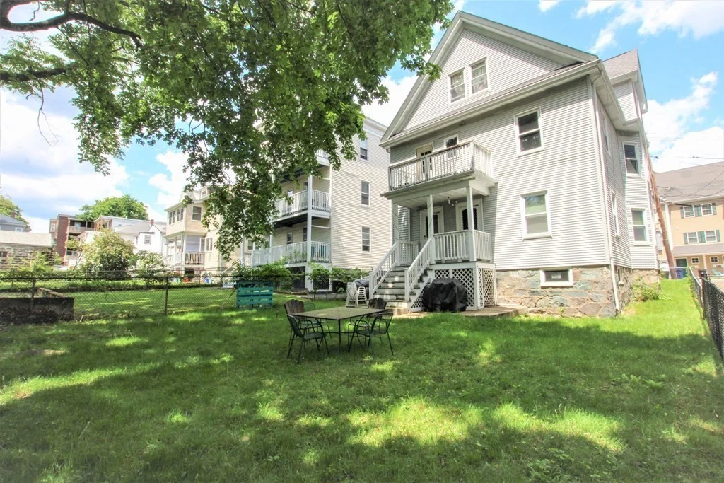 2 bed, 1 bath apartment for rent at 10 Hunnewell Ave Unit 10, Brighton — photo 22 of 23