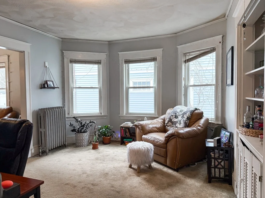 2 bed, 1 bath apartment for rent at 10 Hunnewell Ave Unit 10, Brighton — photo 7 of 23