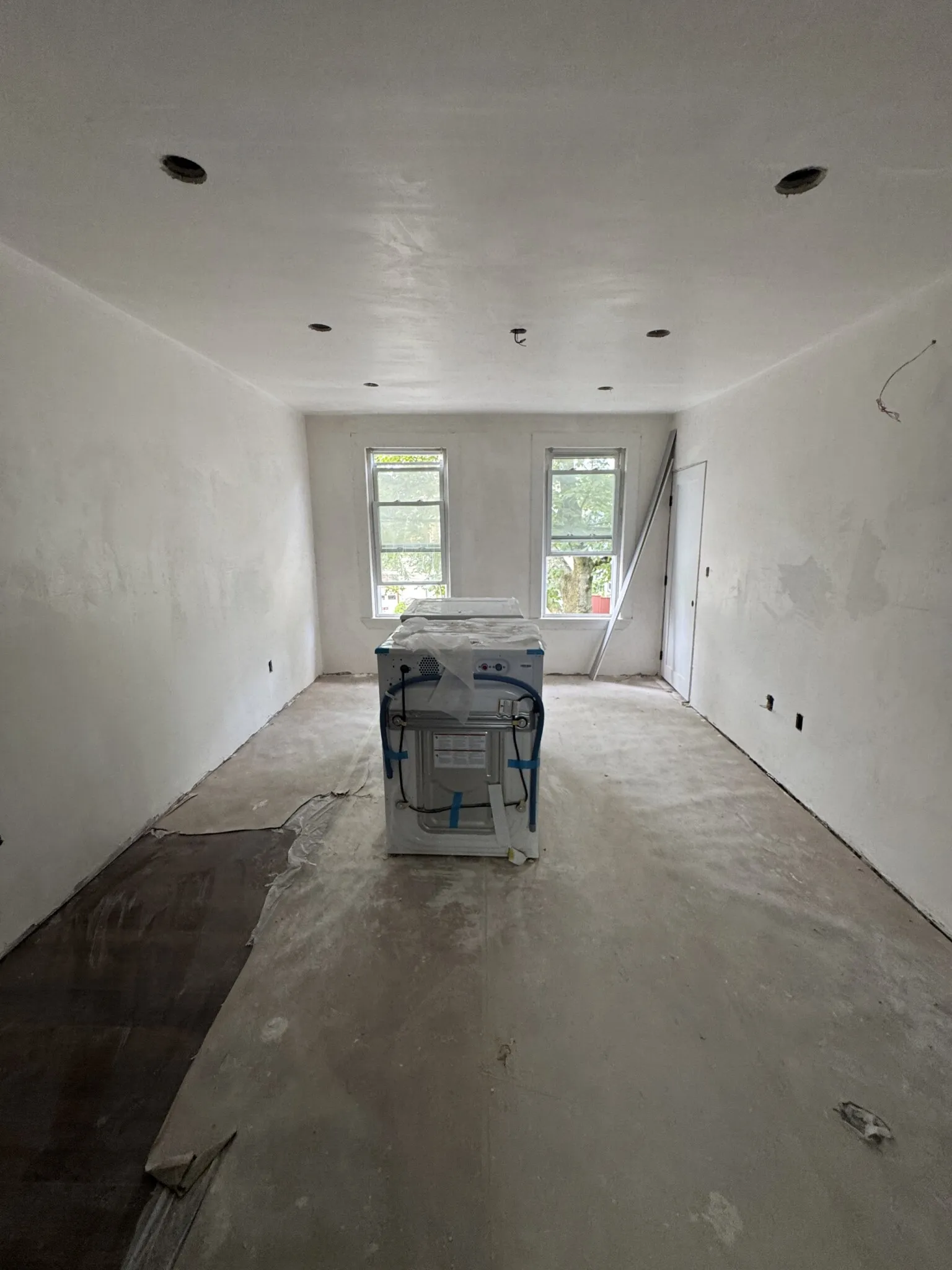 2 bed, 1 bath apartment for rent at 10 Hunting St Unit 1, Wellington-Harrington — photo 8 of 11