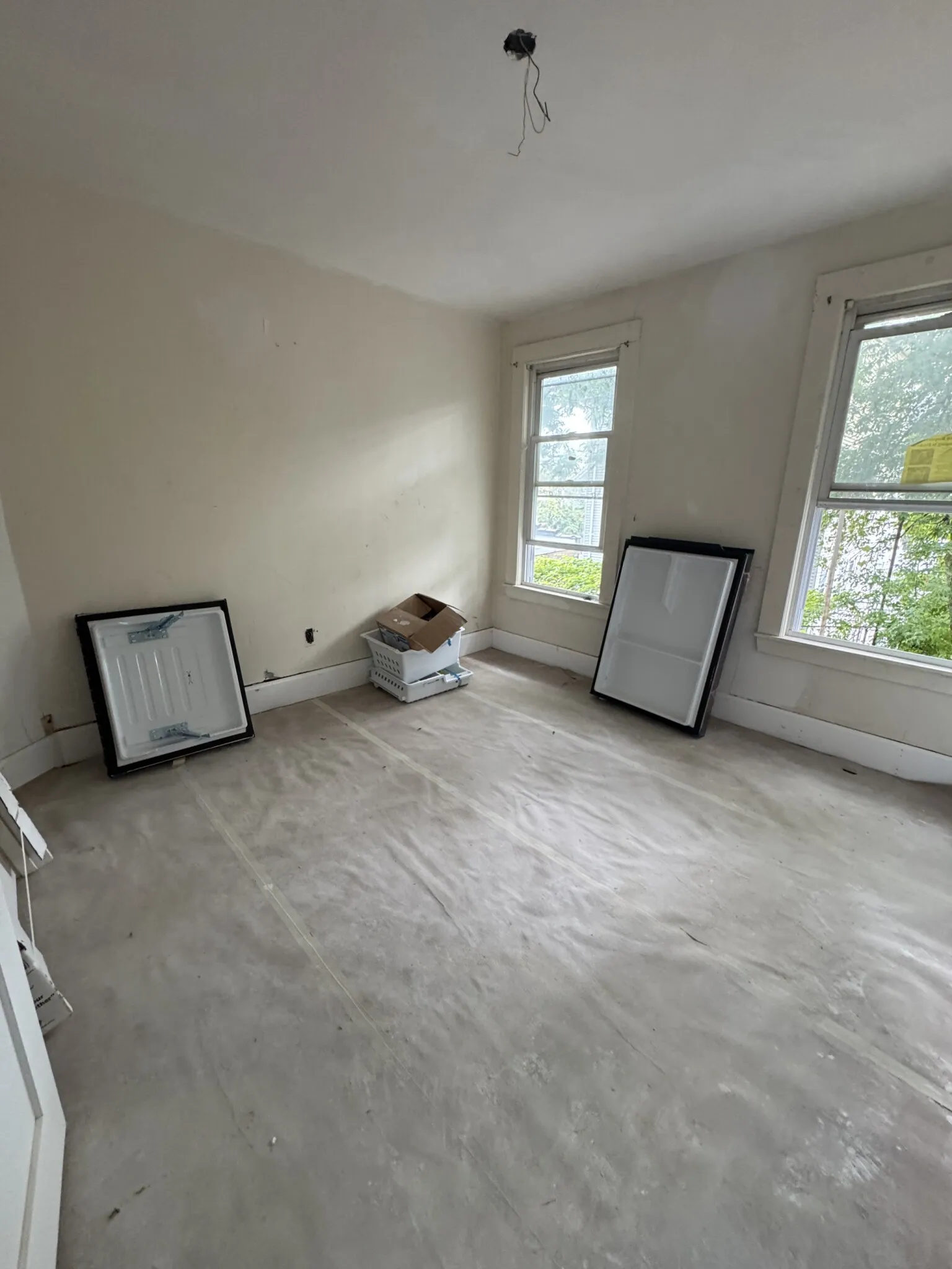 2 bed, 1 bath apartment for rent at 10 Hunting St Unit 1, Wellington-Harrington — photo 9 of 11