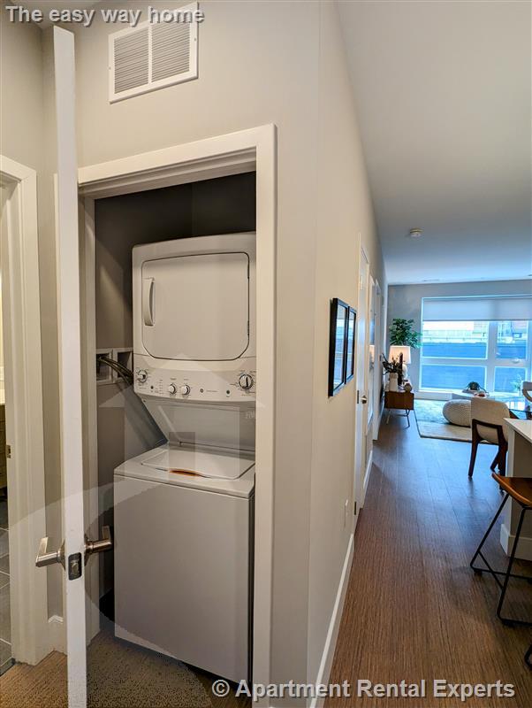 1 bed, 1 bath apartment for rent at 10 Inner Belt Rd Unit 711, Union Square — photo 4 of 8