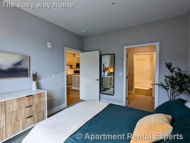1 bed, 1 bath apartment for rent at 10 Inner Belt Rd Unit 711, Union Square — photo 6 of 8