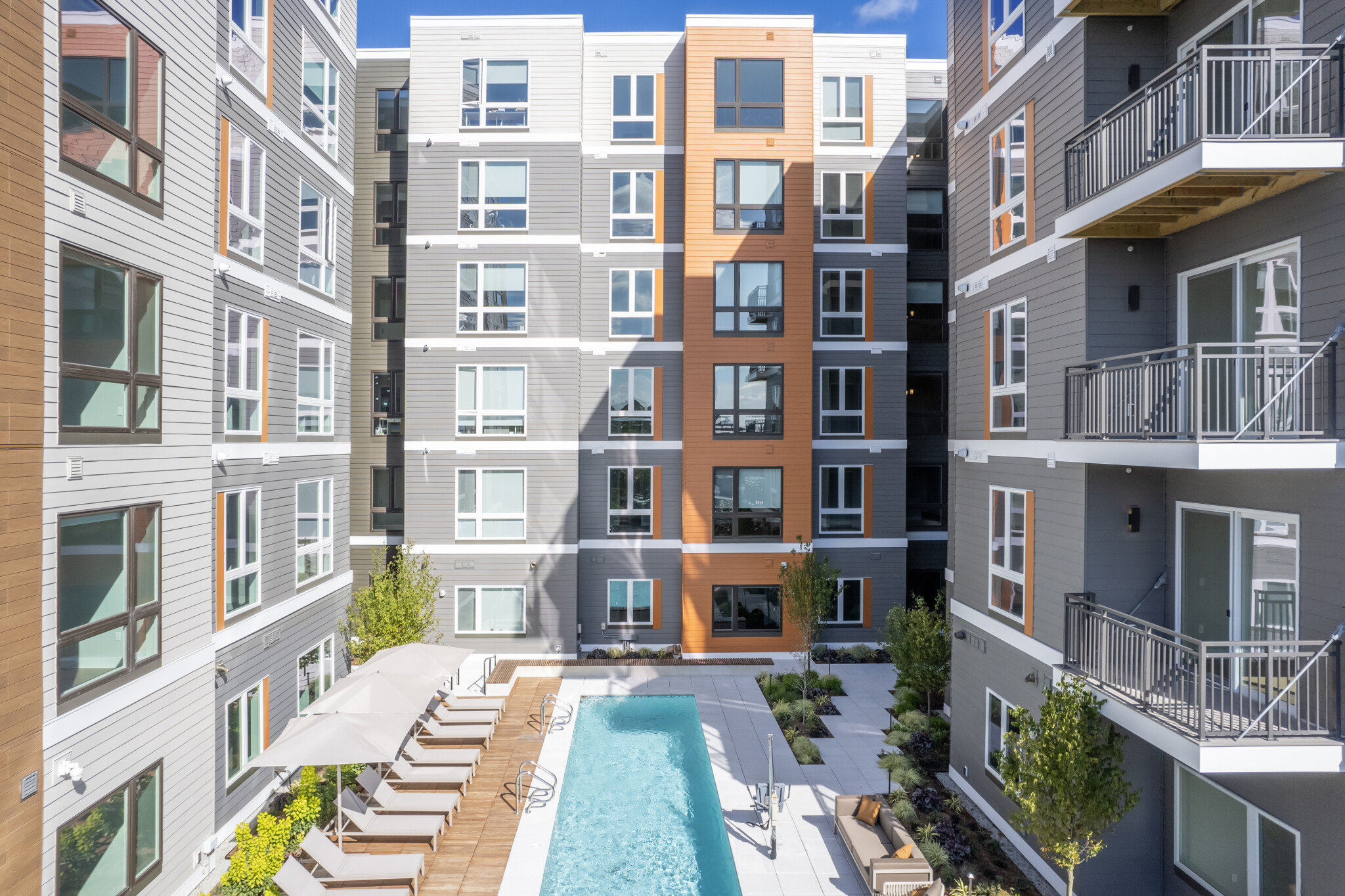 1 bed, 1 bath apartment for rent at 10 Inner Belt Rd Unit 727, Inner Belt — photo 3 of 10