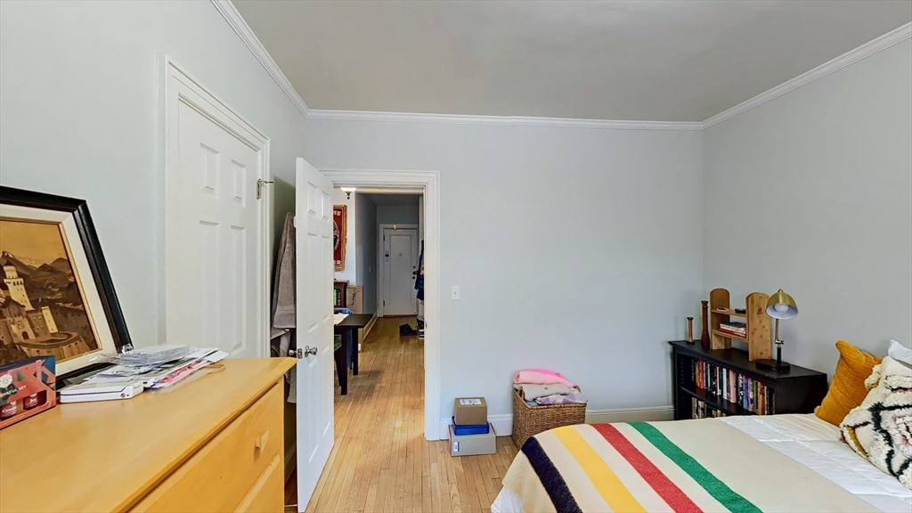 2 bed, 1 bath apartment for rent at 10 Jamaicaway Unit 15, Jamaica Plain — photo 9 of 14