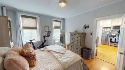 1 bed, 1 bath apartment for rent at 10 Jamaicaway Unit 22, Coolidge Corner — photo 10 of 11