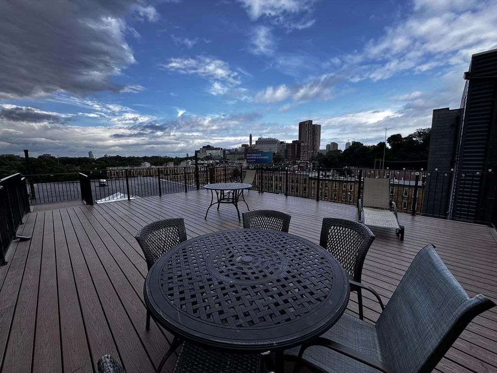 1 bed, 1 bath apartment for rent at 10 Jamaicaway Unit 22, Coolidge Corner — photo 12 of 12