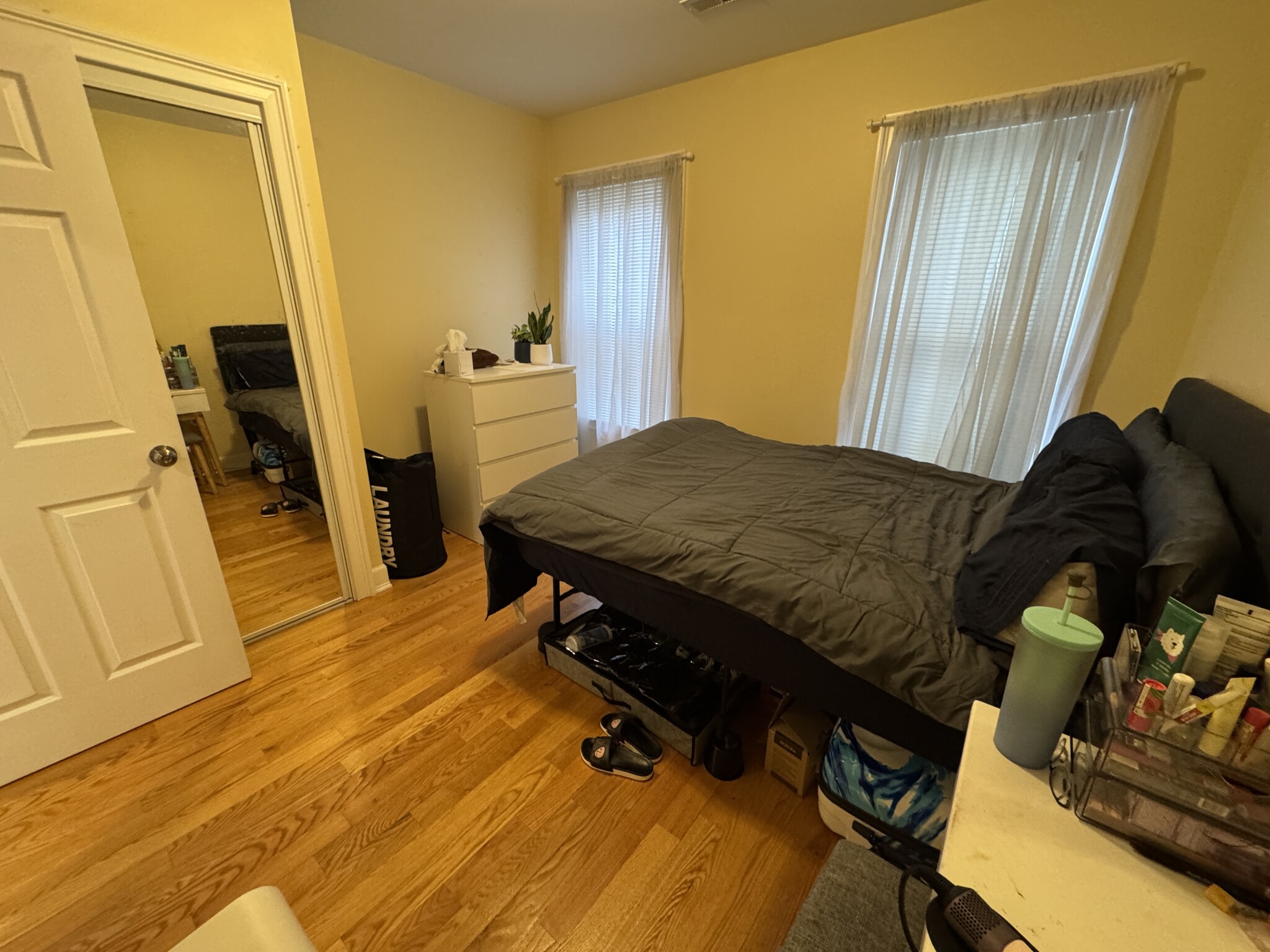 3 bed, 2 bath apartment for rent at 10 Jay St Unit 02, Davis Square — photo 10 of 23