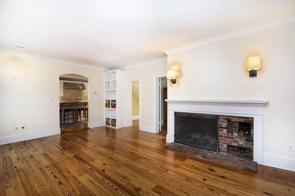 5 bed, 2 bath apartment for rent at 10 Joy Pl, Cohasset — photo 27 of 29