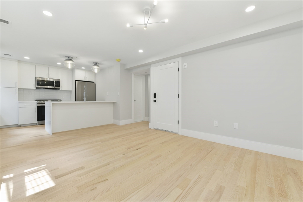 2 bed, 2 bath apartment for rent at 10 Lamson Ct Unit 3, East Boston — photo 6 of 13